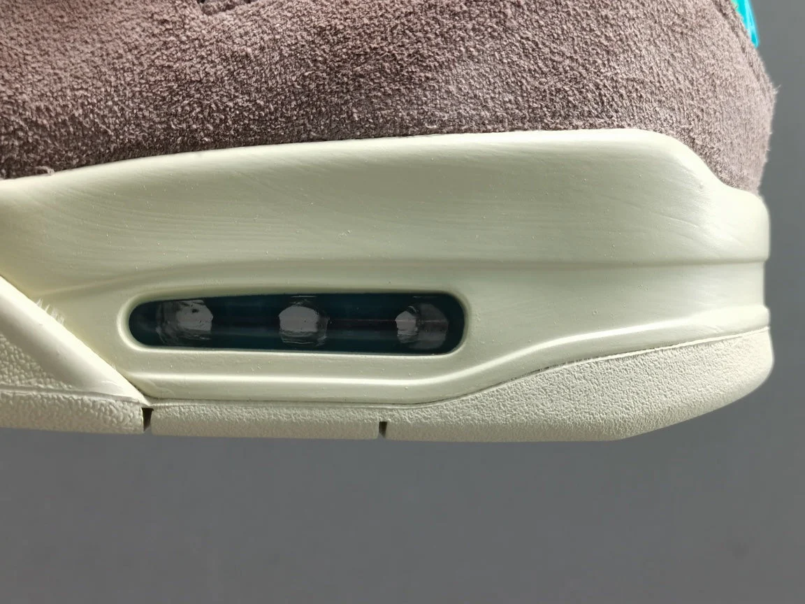 JORDAN 4 x SP 30TH ANNIVERSARY UNION TAUPE HAZE - Soul Replicas