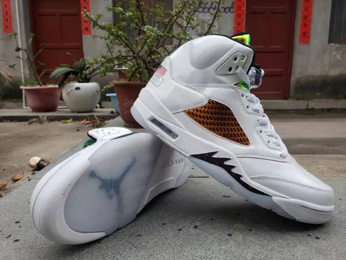 JORDAN 5 RETRO x NFL HELMET - Soul Replicas