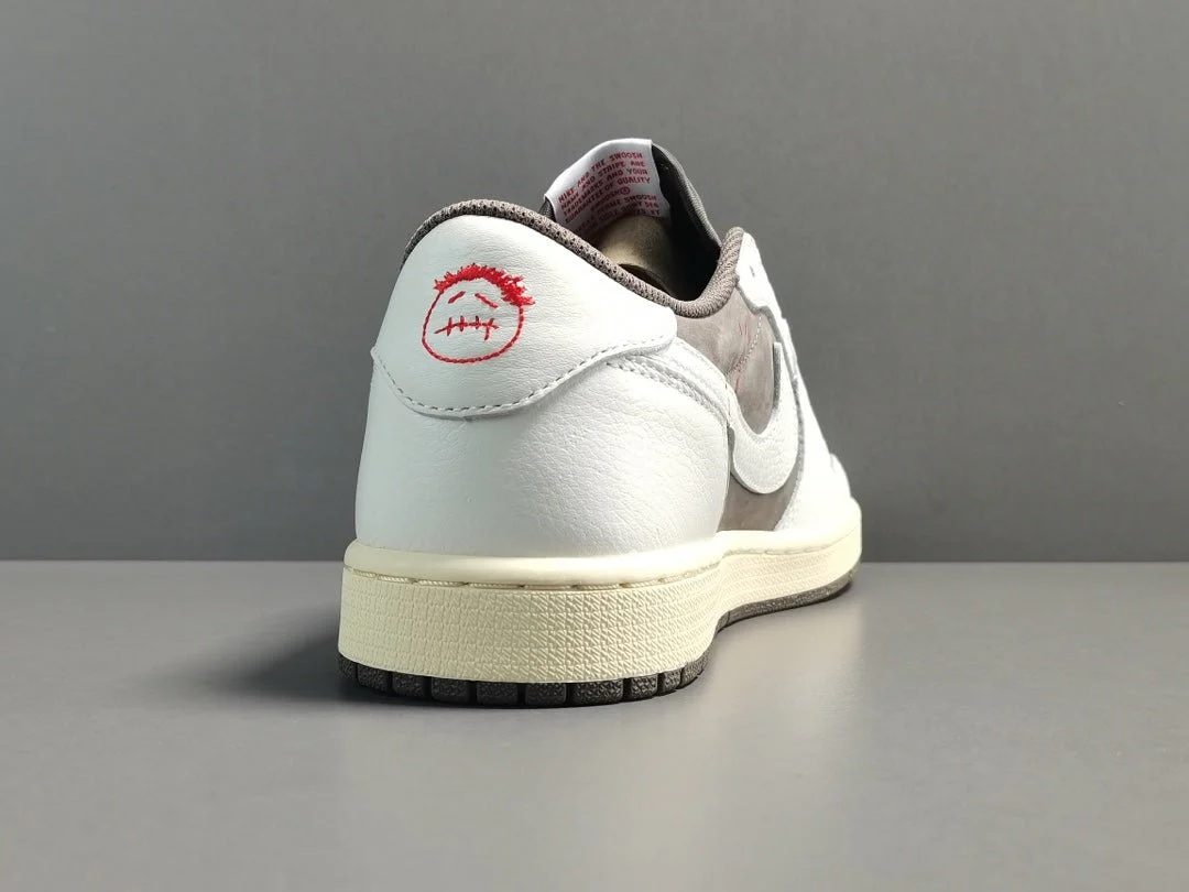 JORDAN 1 LOW x TRAVIS SCOTT REVERSE MOCHA - Soul Replicas