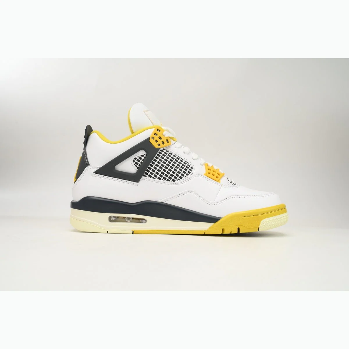 JORDAN 4 x VIVID SULFUR - Soul Replicas