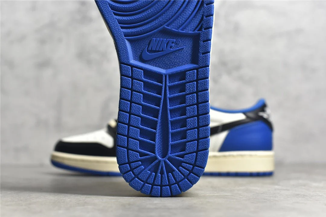 JORDAN 1 LOW x TRAVIS SCOTT FRAGMENT - Soul Replicas