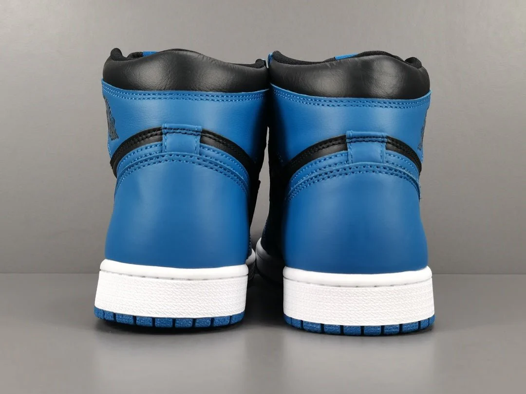 JORDAN 1 RETRO HIGH OG x DARK MARINA BLUE - Soul Replicas
