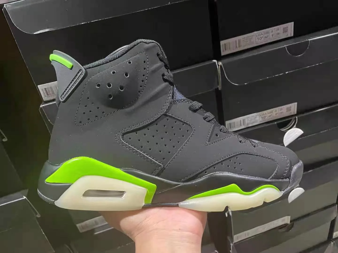 Jordan 6 “Electric Green” - Soul Replicas
