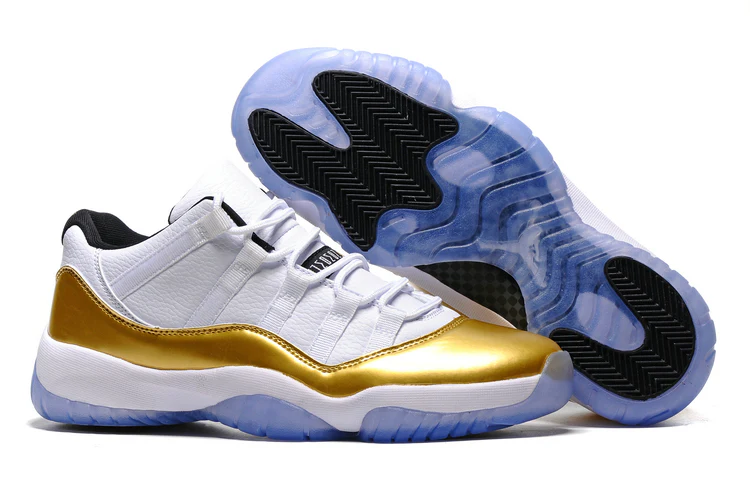 AIR JORDAN 11 Low 