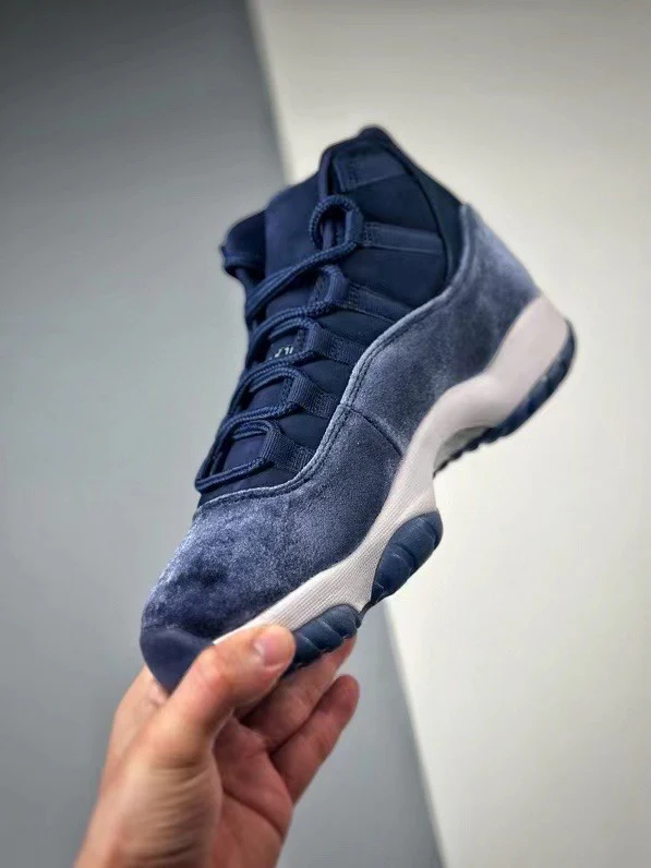 Air Jordan 11 retro“Midnight Navy” - Soul Replicas