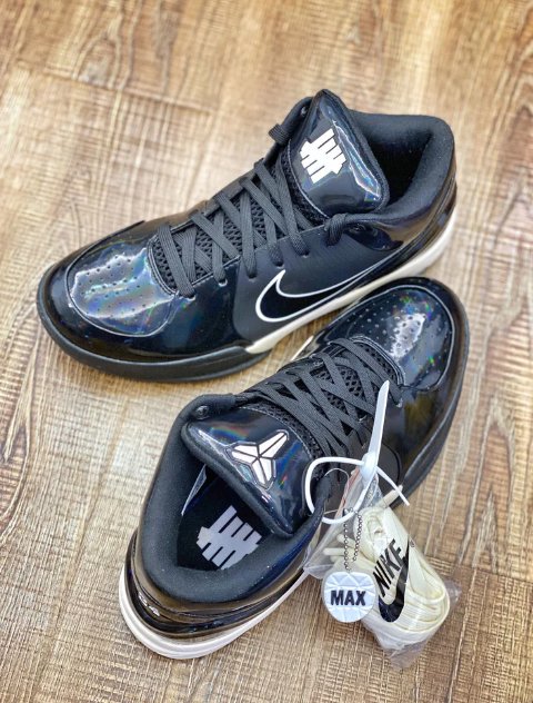NIKE KOBE 4 x UNDEFEATED BLACK MAMBA - Soul Replicas