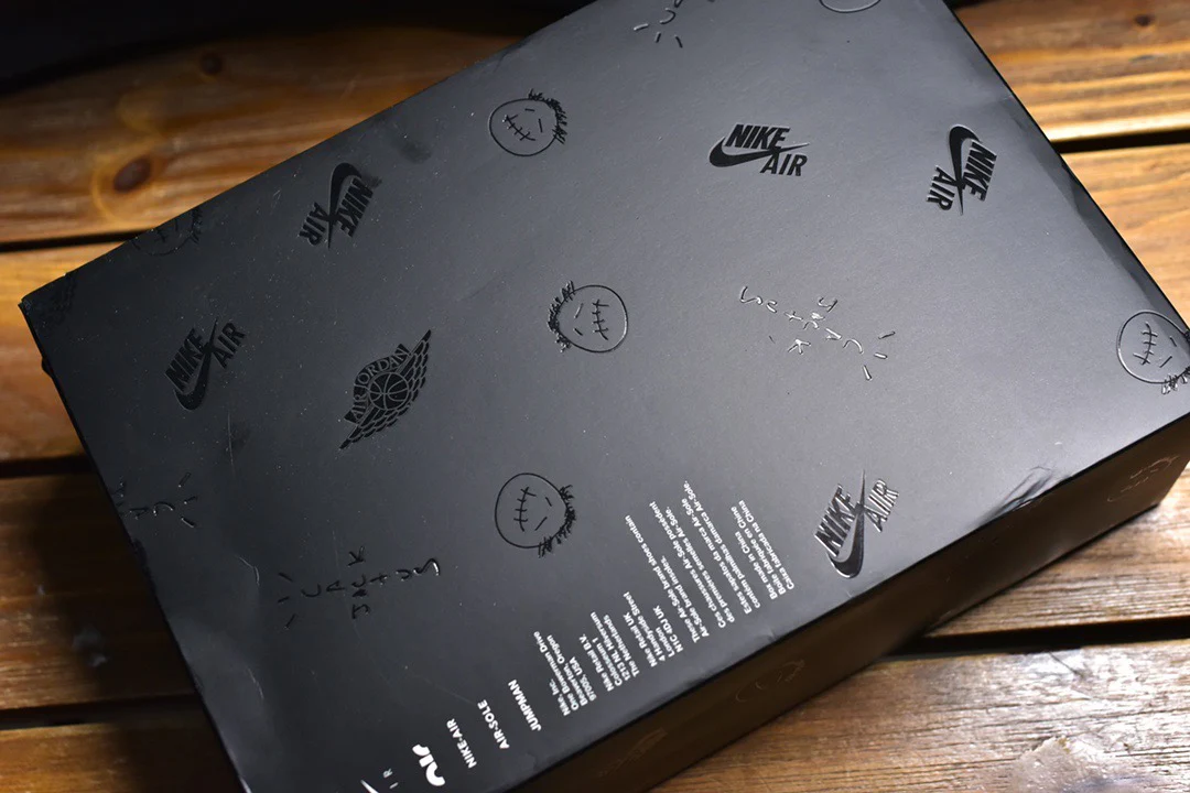 JORDAN 1 LOW x TRAVIS SCOTT PHANTOM - Soul Replicas