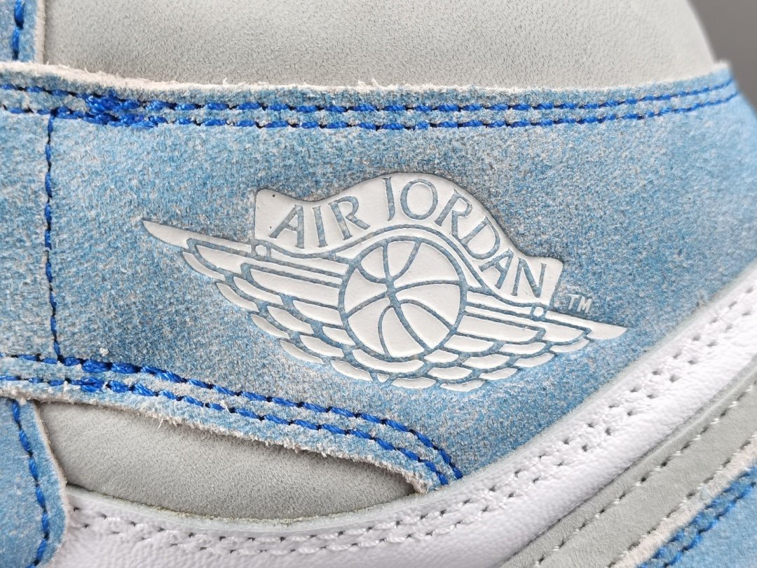 JORDAN 1 RETRO HIGH x HYPER ROYALE SMOKE GREY - Soul Replicas