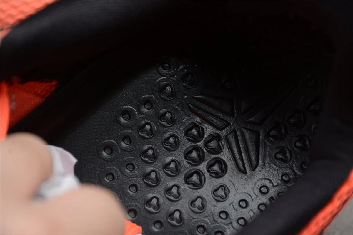 NIKE KOBE 11 EM LOW x BARCELONA - Soul Replicas