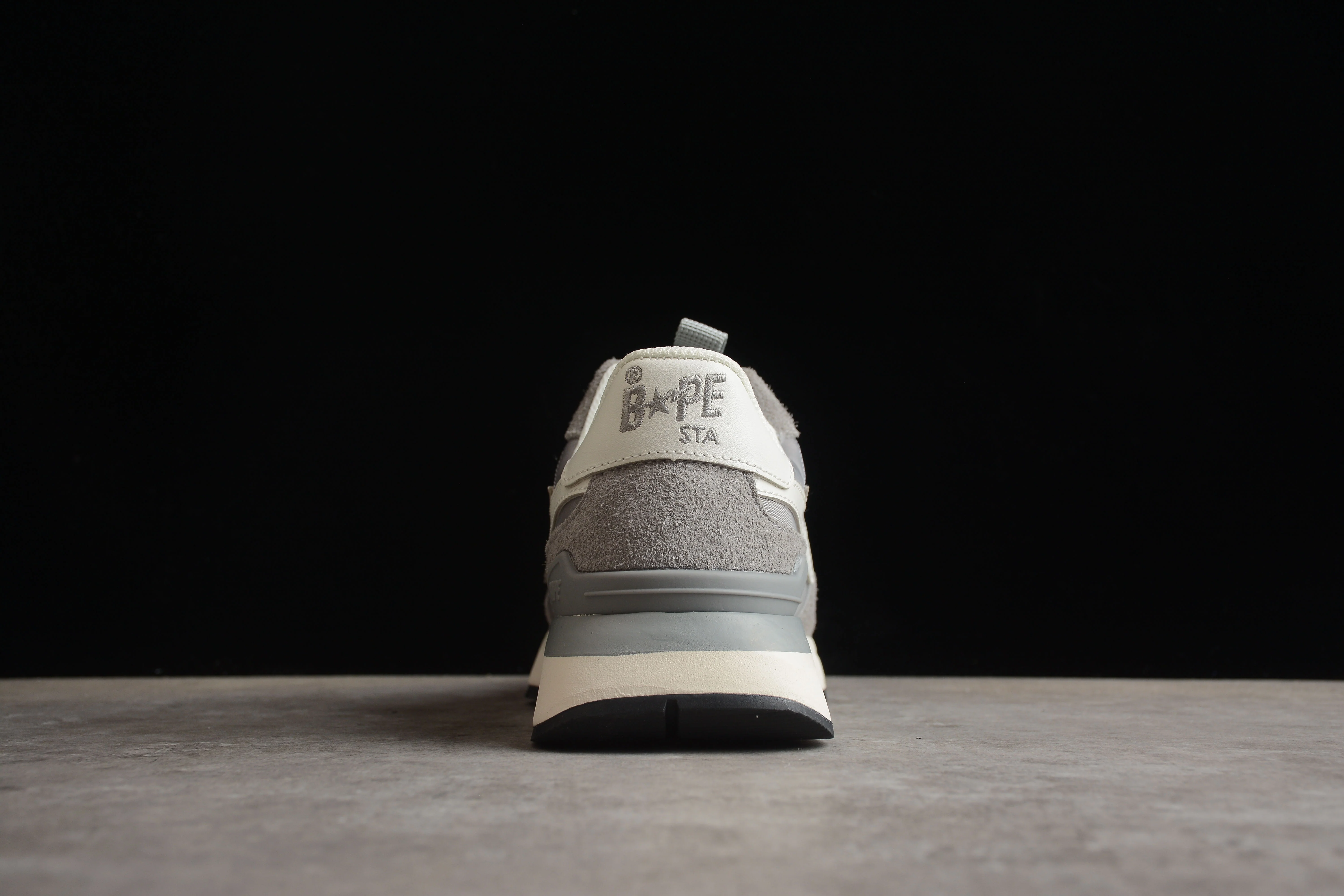 BAPE STA Runner Sneakers in Grey and White - Soul Replicas