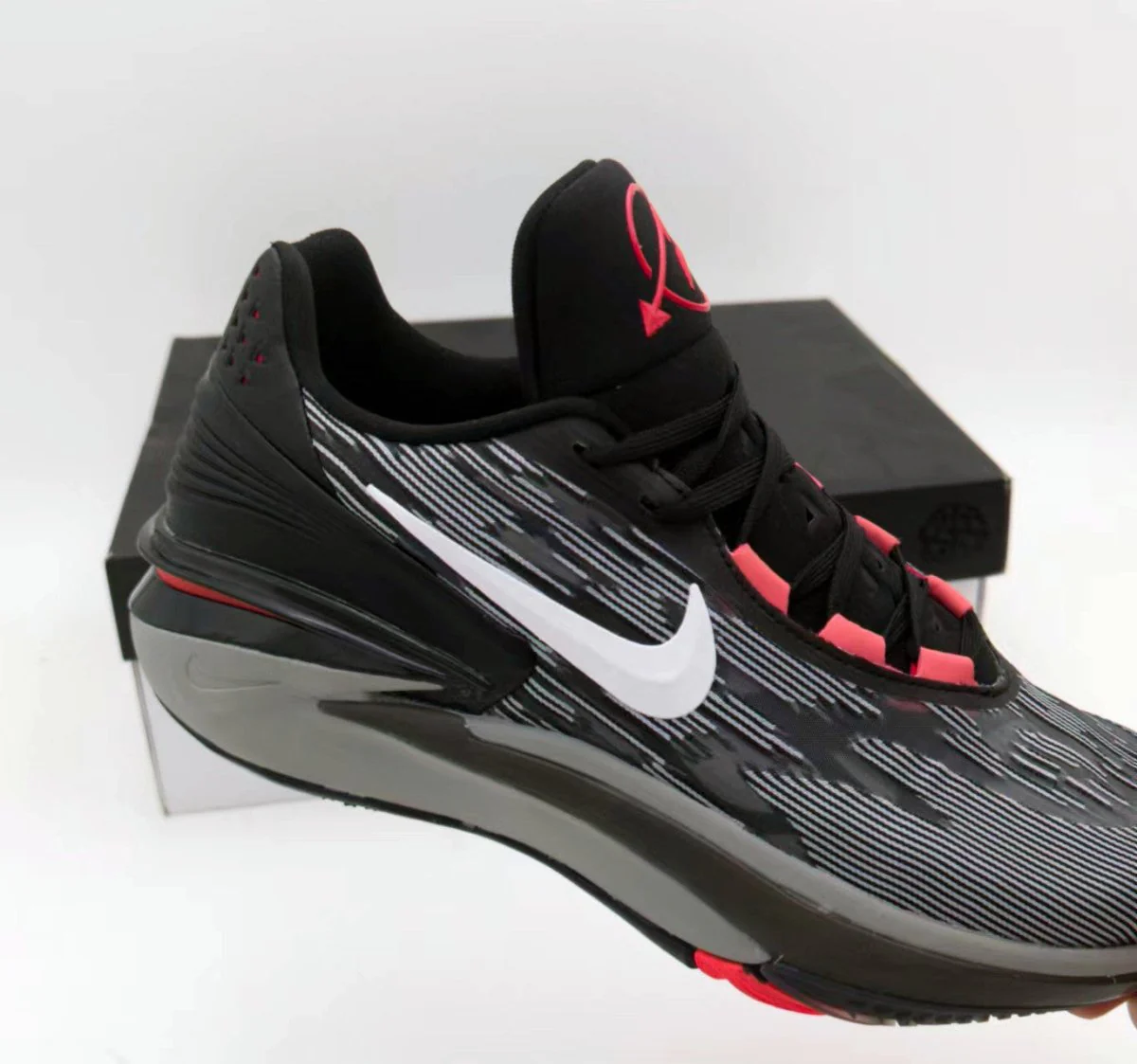 NIKE ZOOM G.T. CUT 2 x BLACK BRIGHT CRIMSON - Soul Replicas