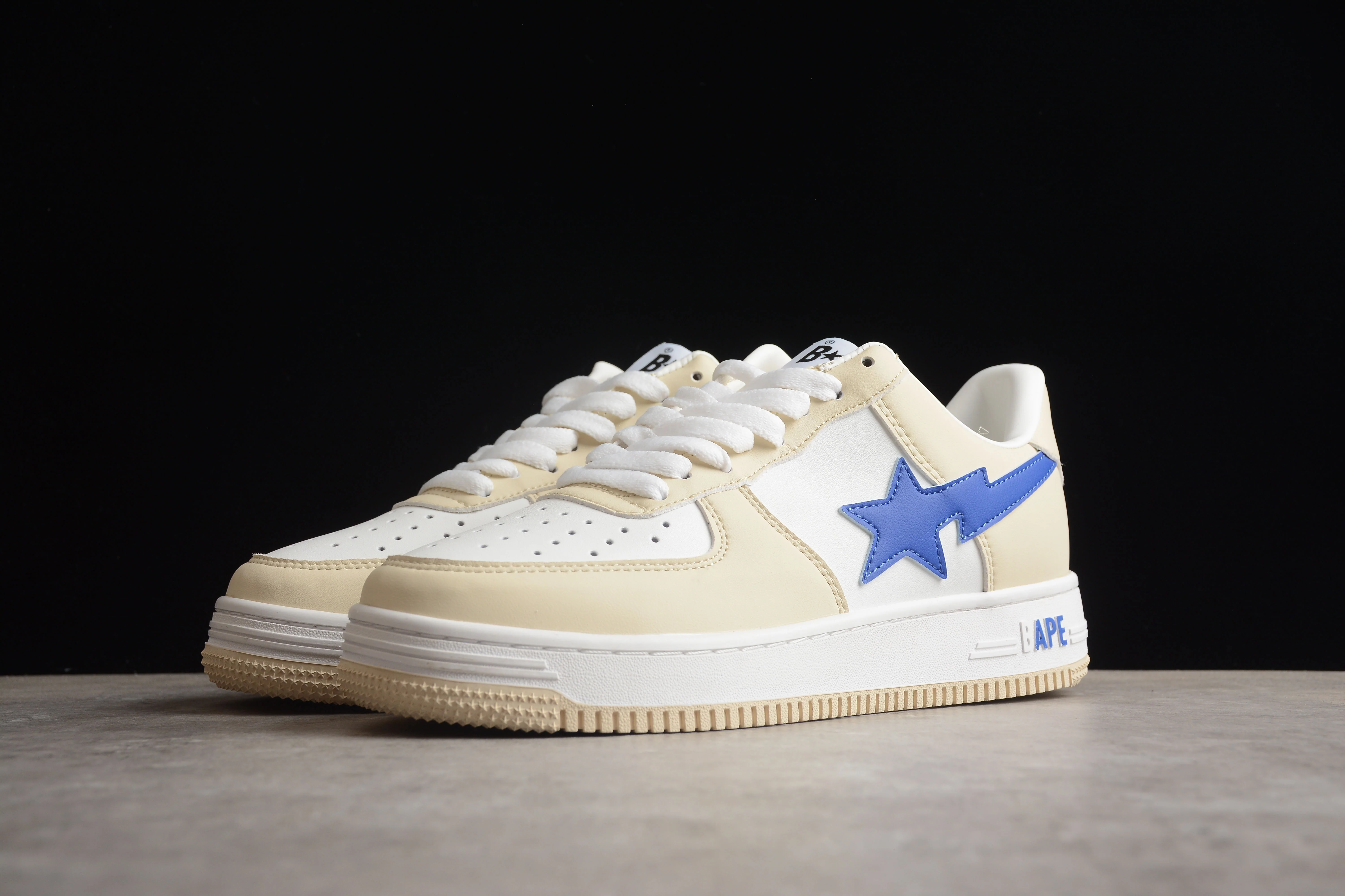 BAPE STA Low-Top Sneakers in Cream and Blue - Soul Replicas