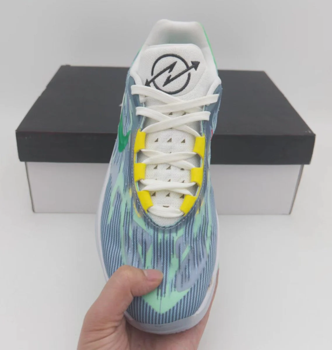 NIKE ZOOM G.T. CUT 2 x BLUE GREEN GUM - Soul Replicas