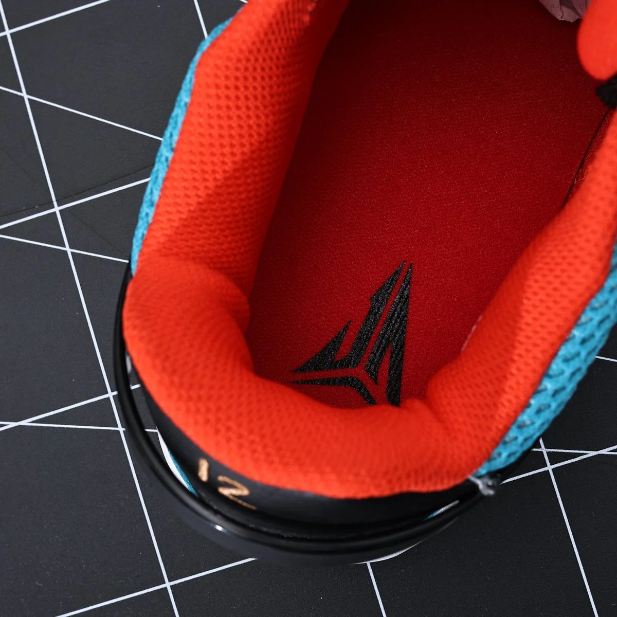 NIKE JA 1 x SCRATCH - Soul Replicas