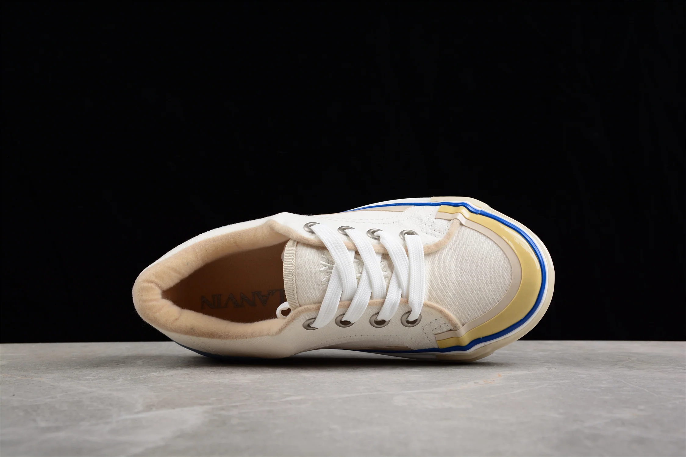 Classic Canvas Low Top Sneakers - Soul Replicas