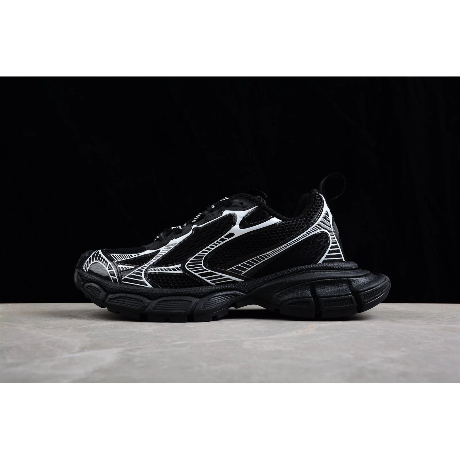 BALENCIAGA 3XL x BLACK WHITE - Soul Replicas