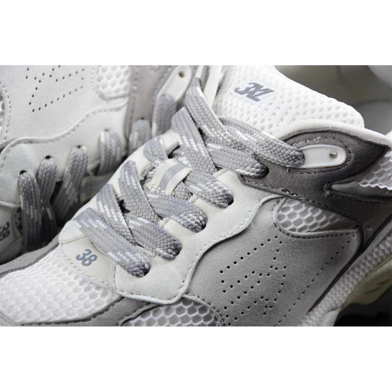 BALENCIAGA 3XL x WHITE GREY - Soul Replicas