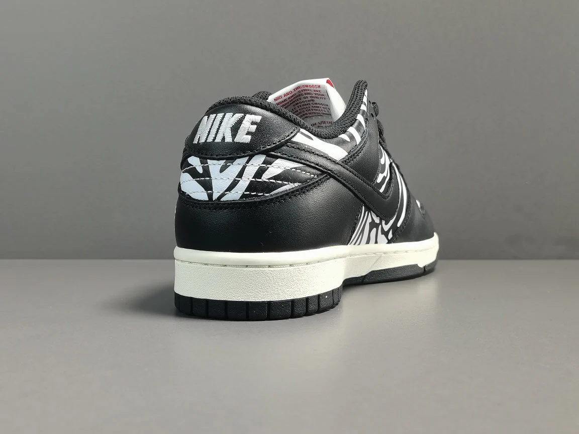 NIKE SB DUNK x QUARTERSNACKS ZEBRA - Soul Replicas