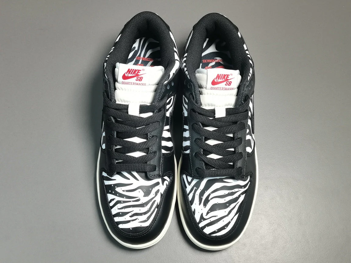 NIKE SB DUNK x QUARTERSNACKS ZEBRA - Soul Replicas