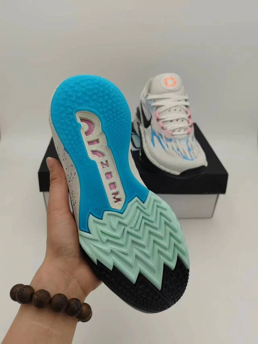 NIKE ZOOM G.T. CUT 2 x WE ARE ALL GREATER - Soul Replicas