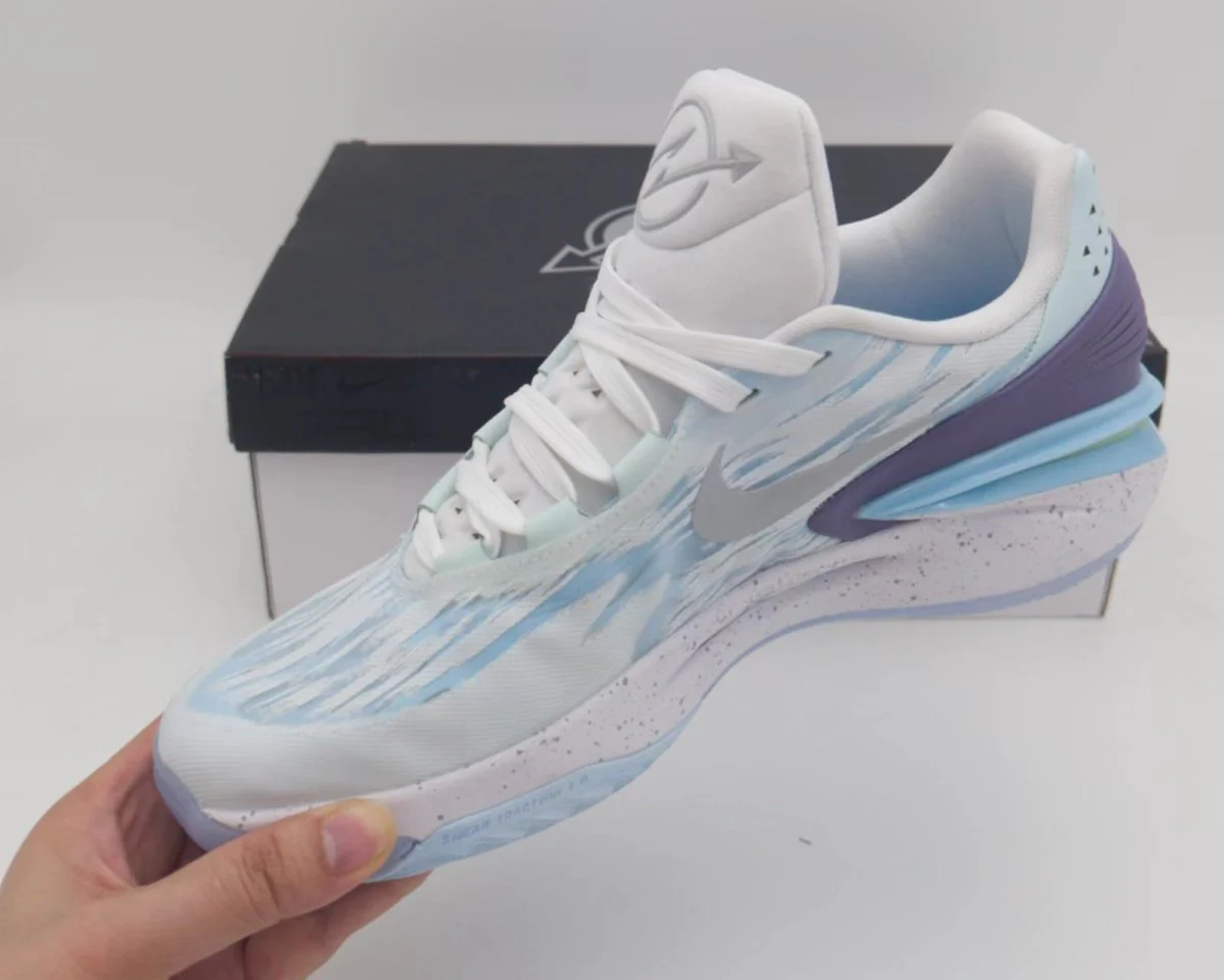 NIKE ZOOM G.T. CUT 2 x DARE TO FLY - Soul Replicas