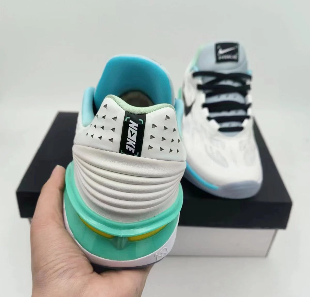 NIKE ZOOM G.T. CUT 2 x LIGHT MENTA OPTI YELLOW - Soul Replicas