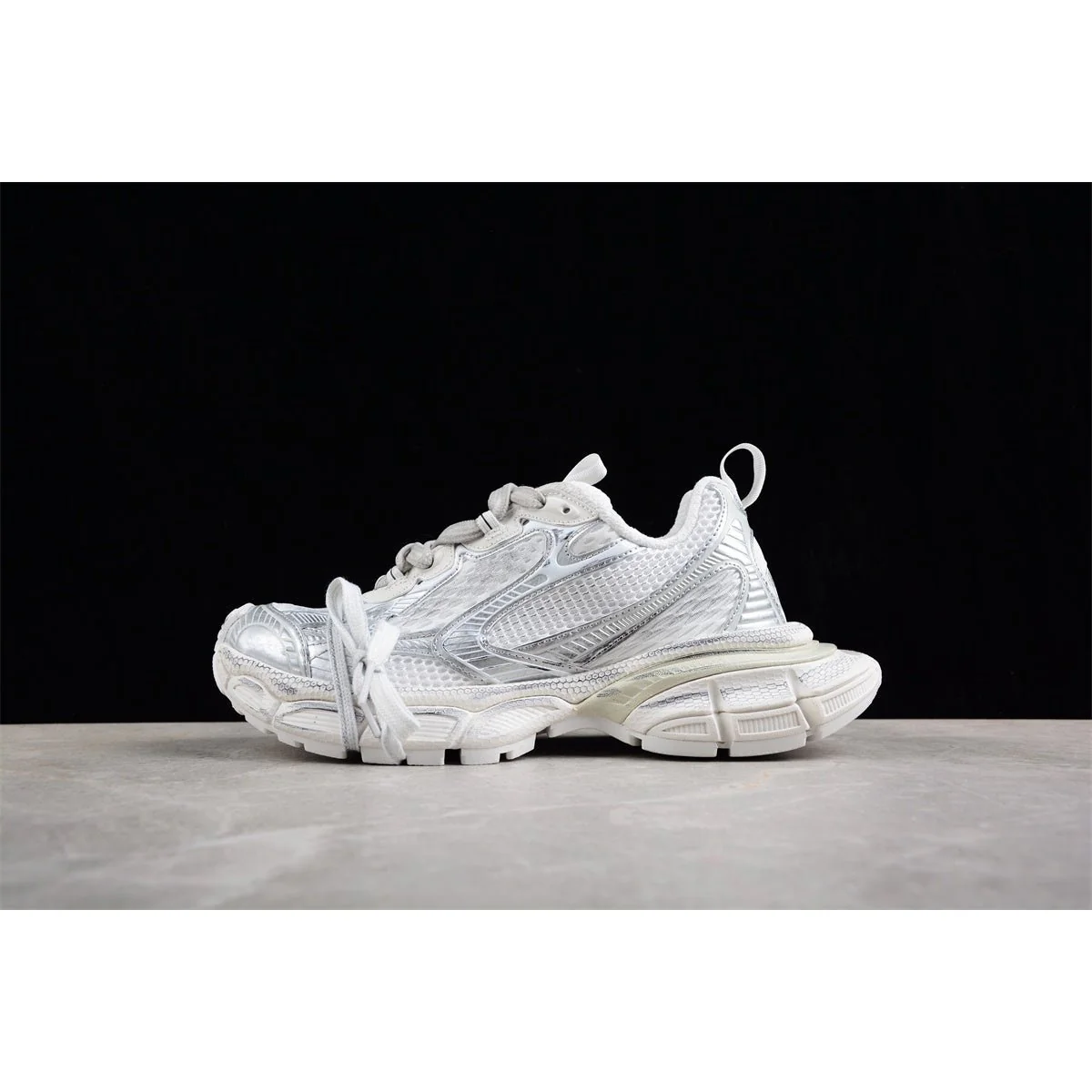BALENCIAGA 3XL x ALL WHITE - Soul Replicas