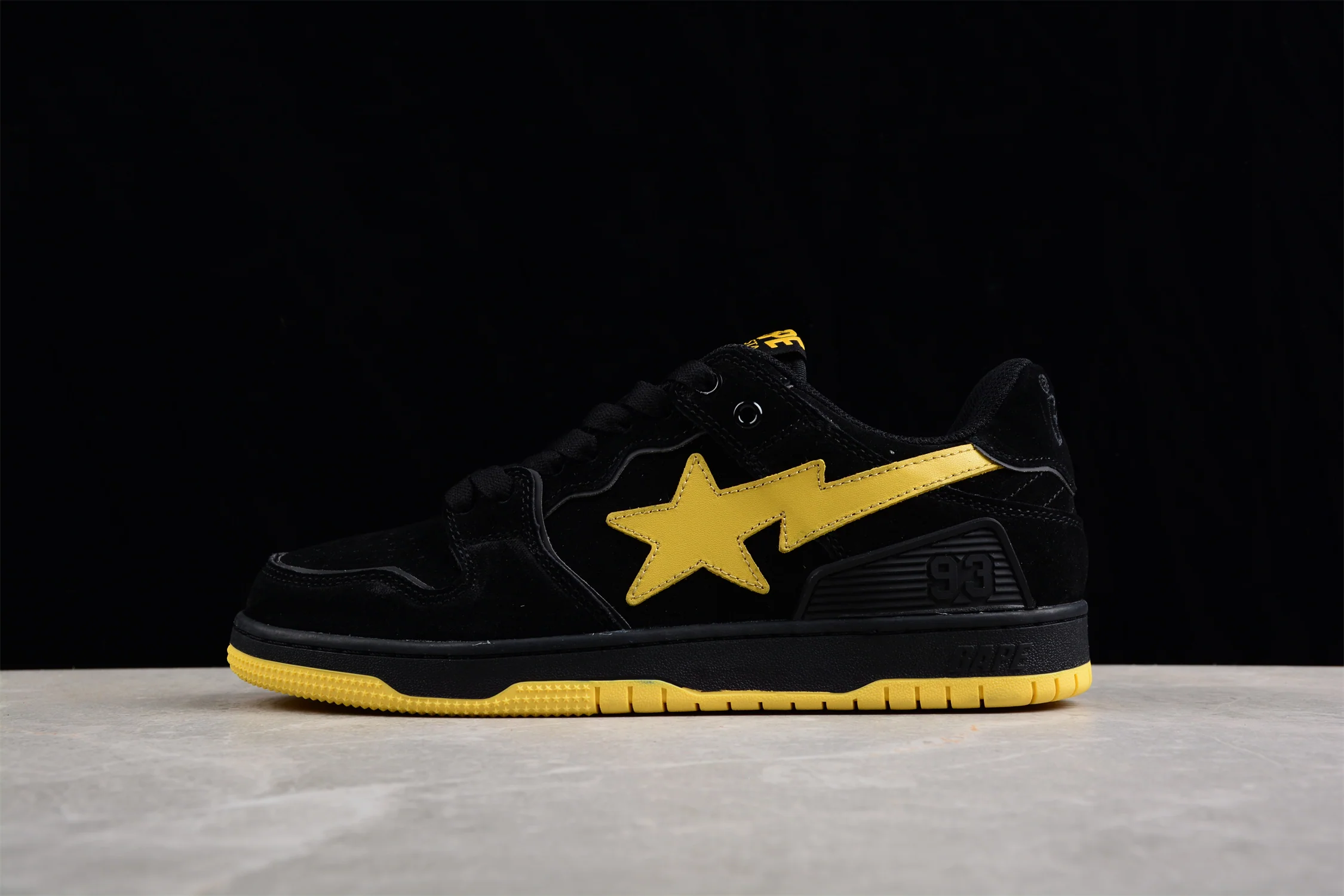 BAPE STA Low-Top Sneakers in Black and Yellow - Soul Replicas
