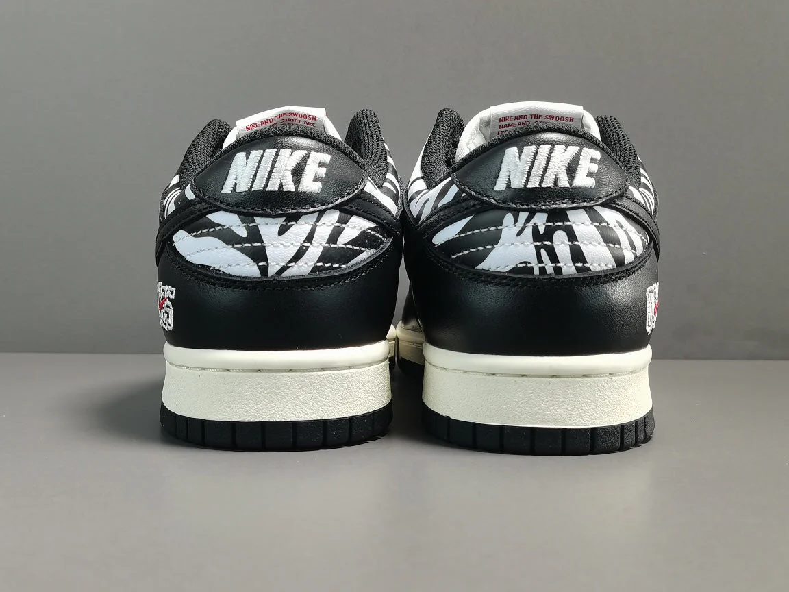 NIKE SB DUNK x QUARTERSNACKS ZEBRA - Soul Replicas