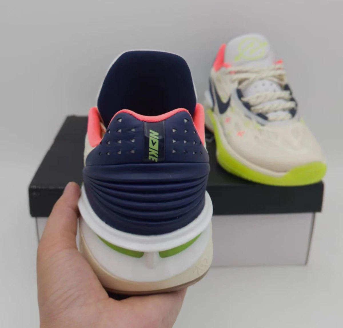 NIKE ZOOM G.T. CUT 2 x CROSSHAIRS - Soul Replicas