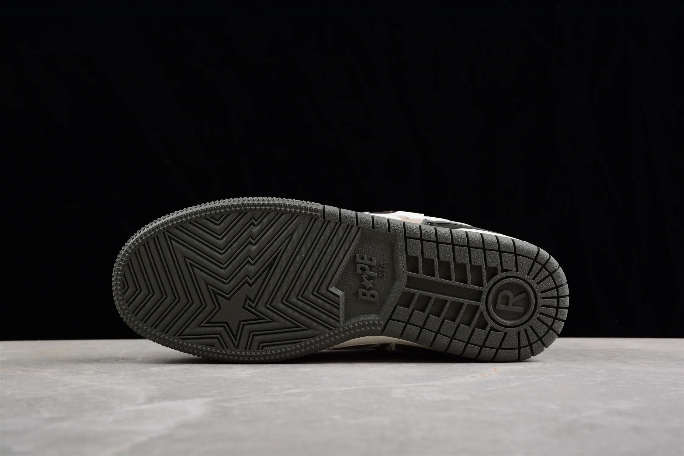 BAPE STA Low-Top Sneakers in Brown and Beige - Soul Replicas