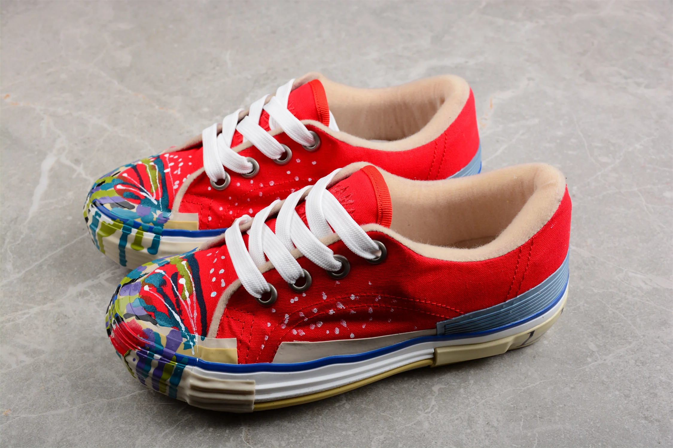Vibrant Canvas Low Top Sneakers - Soul Replicas