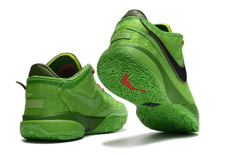 NIKE LEBRON 20 x GRINCH - Soul Replicas