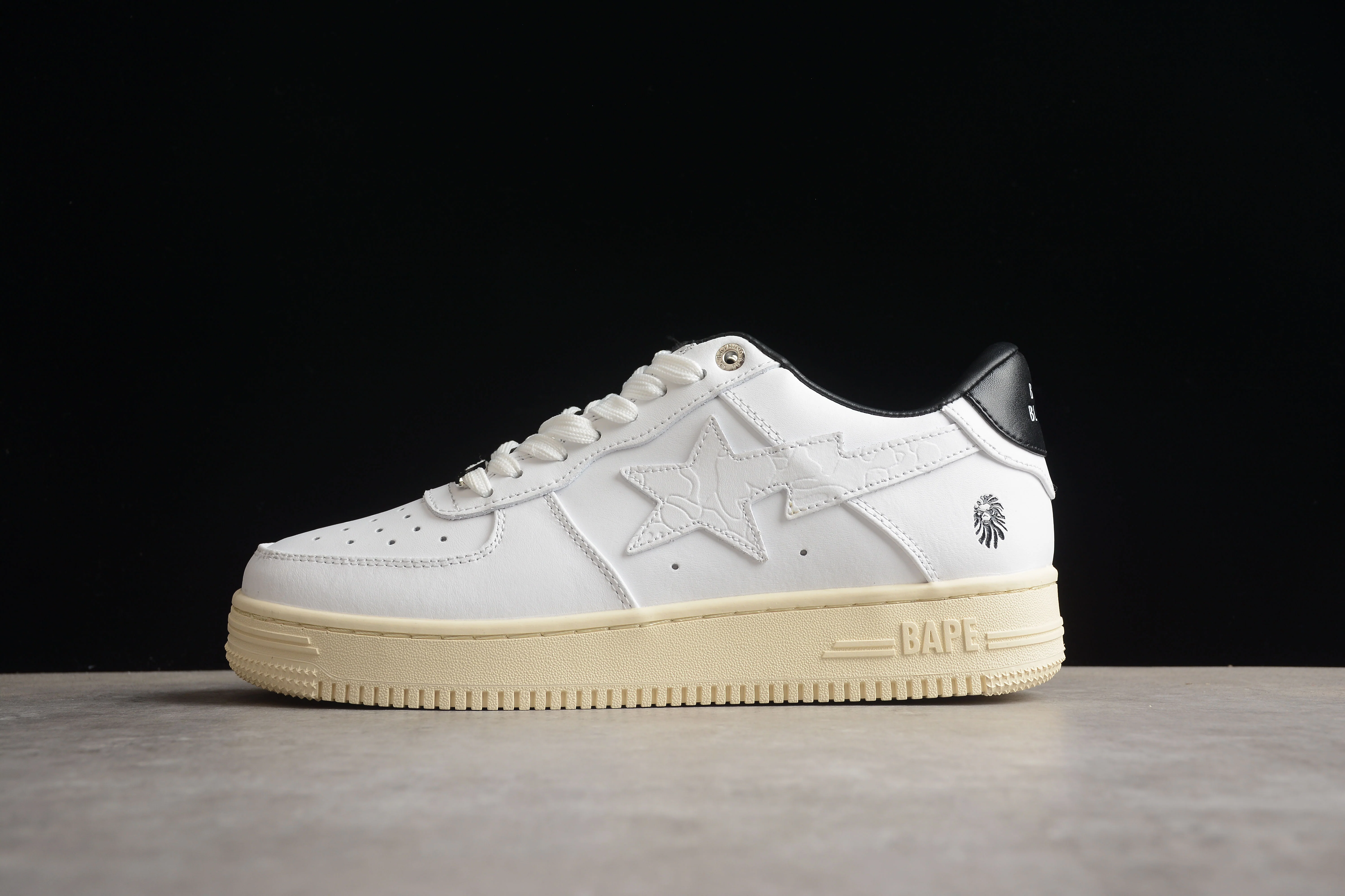 BAPE STA Low-Top Sneakers in White and Black - Soul Replicas