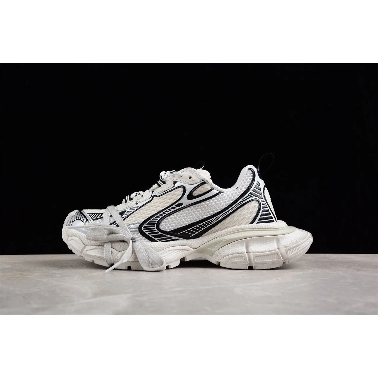 BALENCIAGA 3XL x WHITE BLACK - Soul Replicas