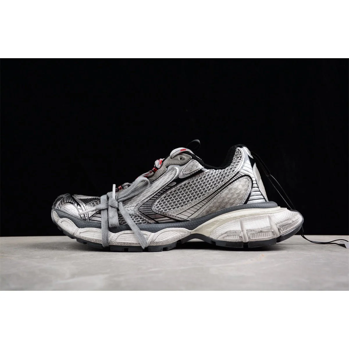 BALENCIAGA 3XL x GREY WHITE RED - Soul Replicas