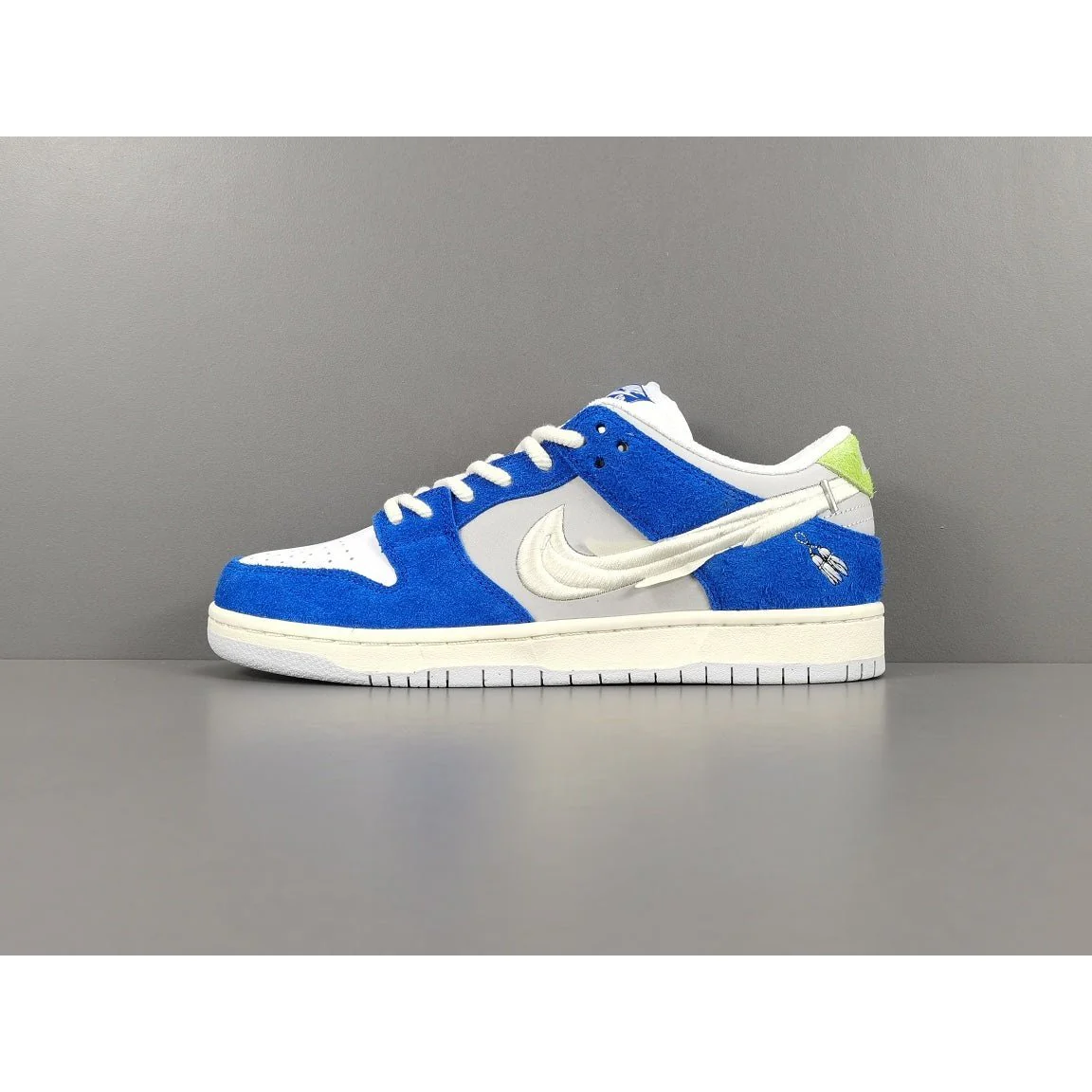 NIKE SB DUNK x FLY STREETWEAR GARDENIA - Soul Replicas