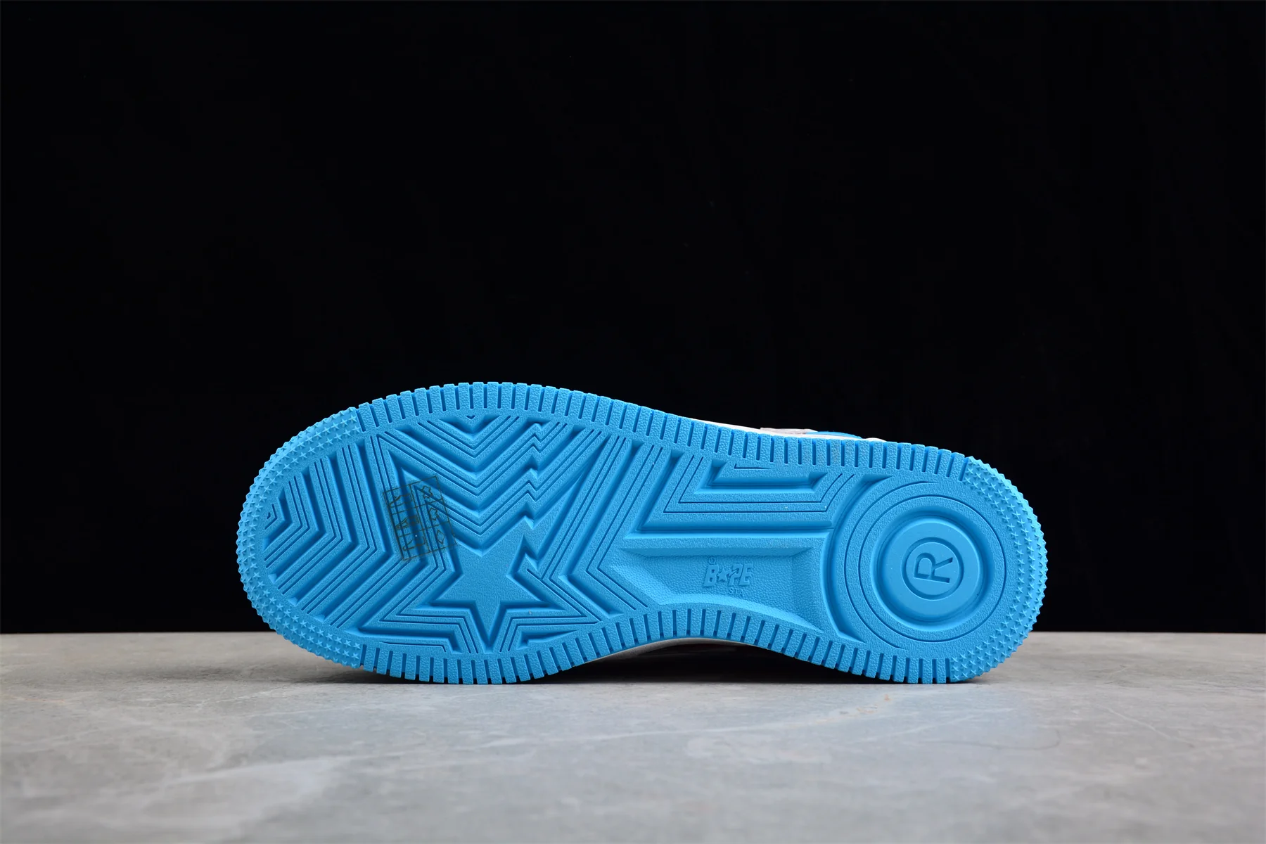 BAPE STA Low-Top Sneakers in Blue and Red Captain America Edition - Soul Replicas