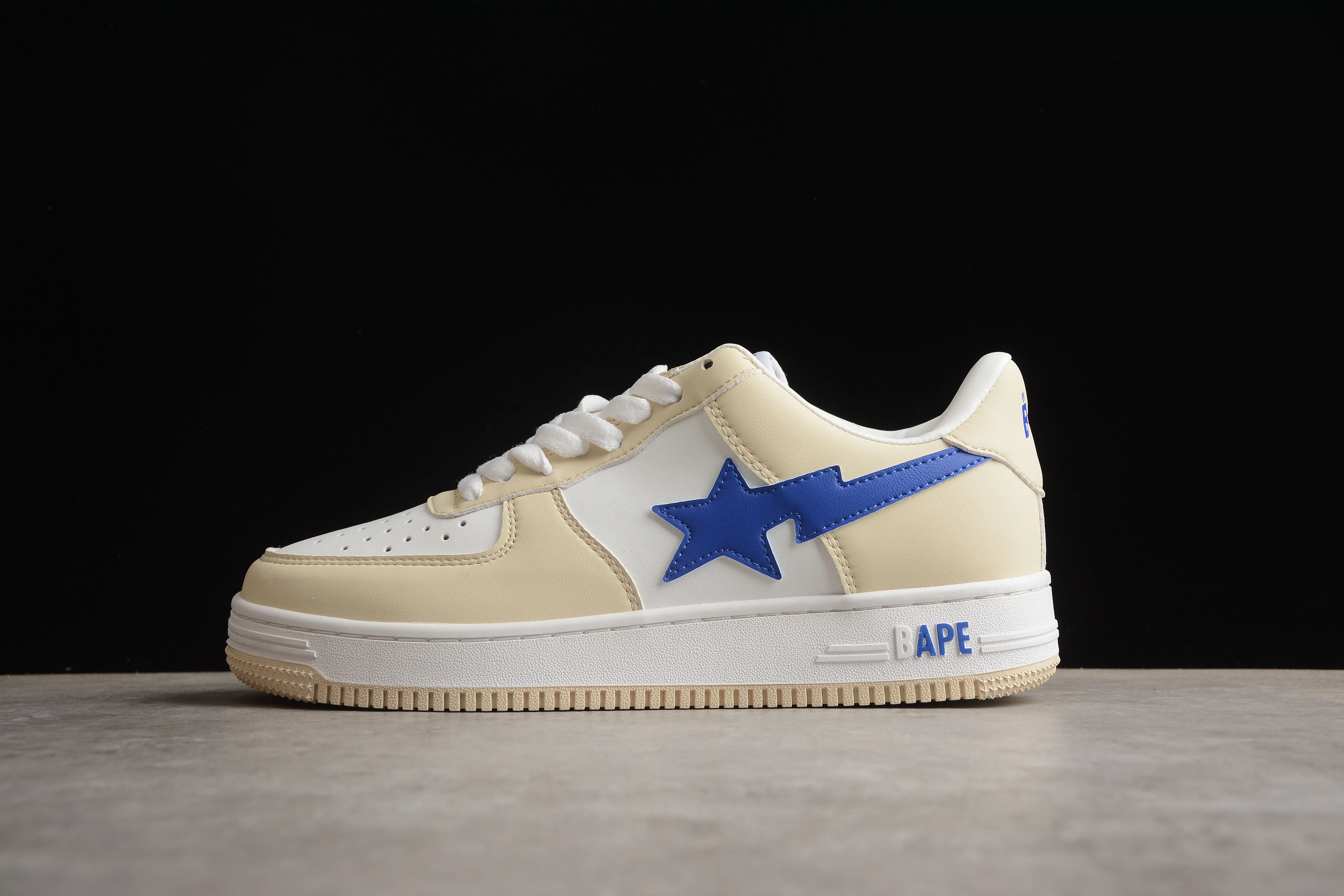 BAPE STA Low-Top Sneakers in Cream and Blue - Soul Replicas
