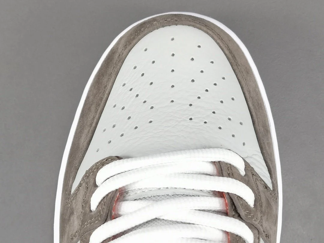 NIKE SB DUNK x CRUSHED D.C. - Soul Replicas