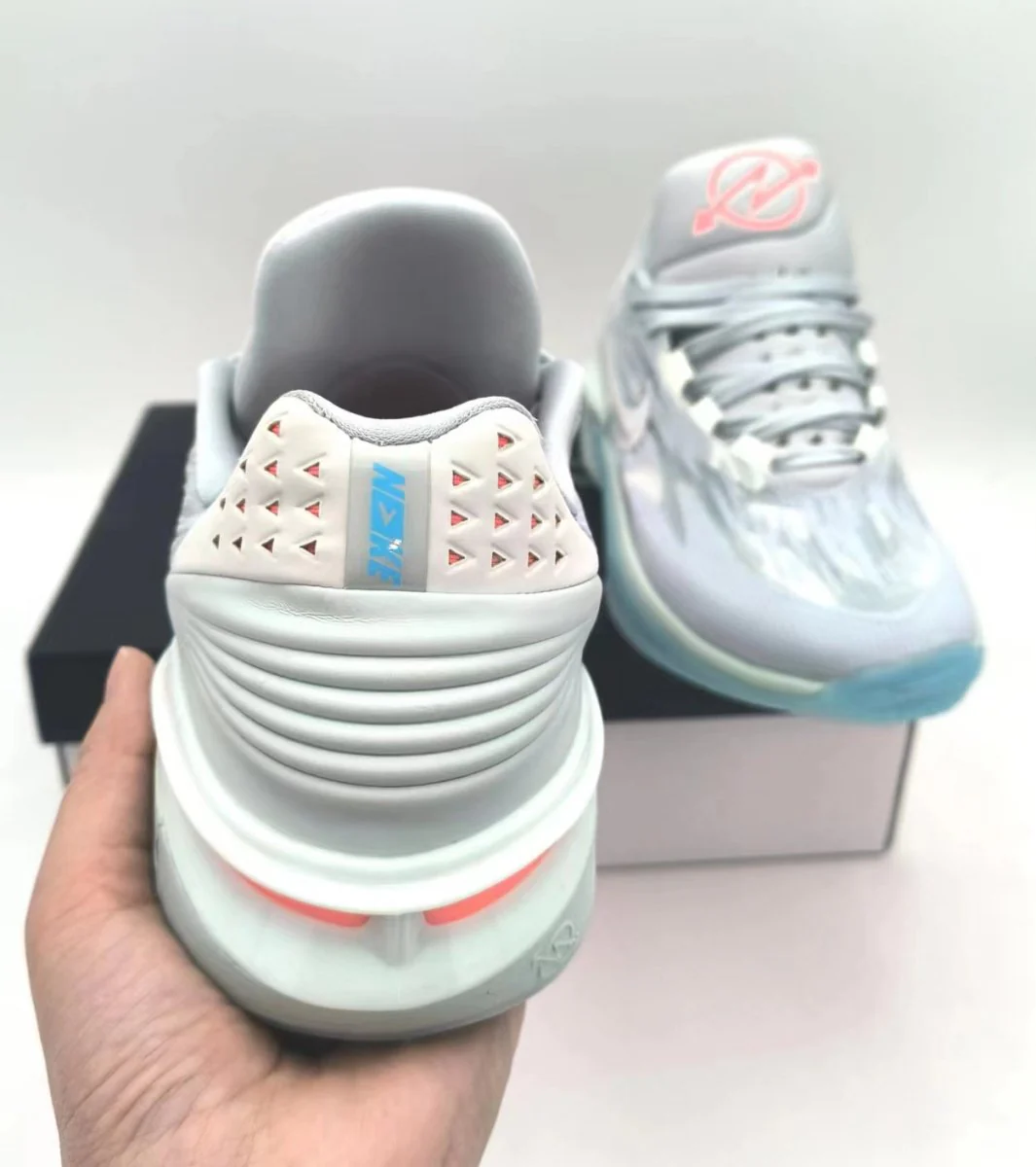 NIKE ZOOM G.T. CUT 2 x AVANT-GARDE - Soul Replicas