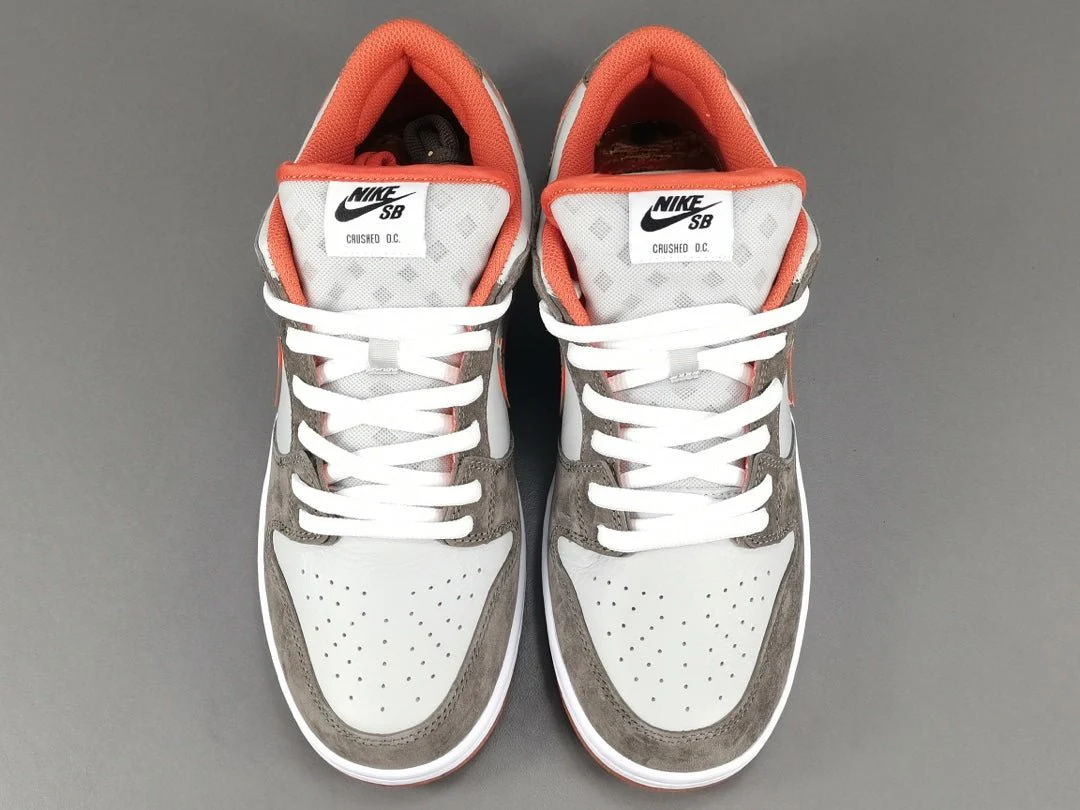NIKE SB DUNK x CRUSHED D.C. - Soul Replicas