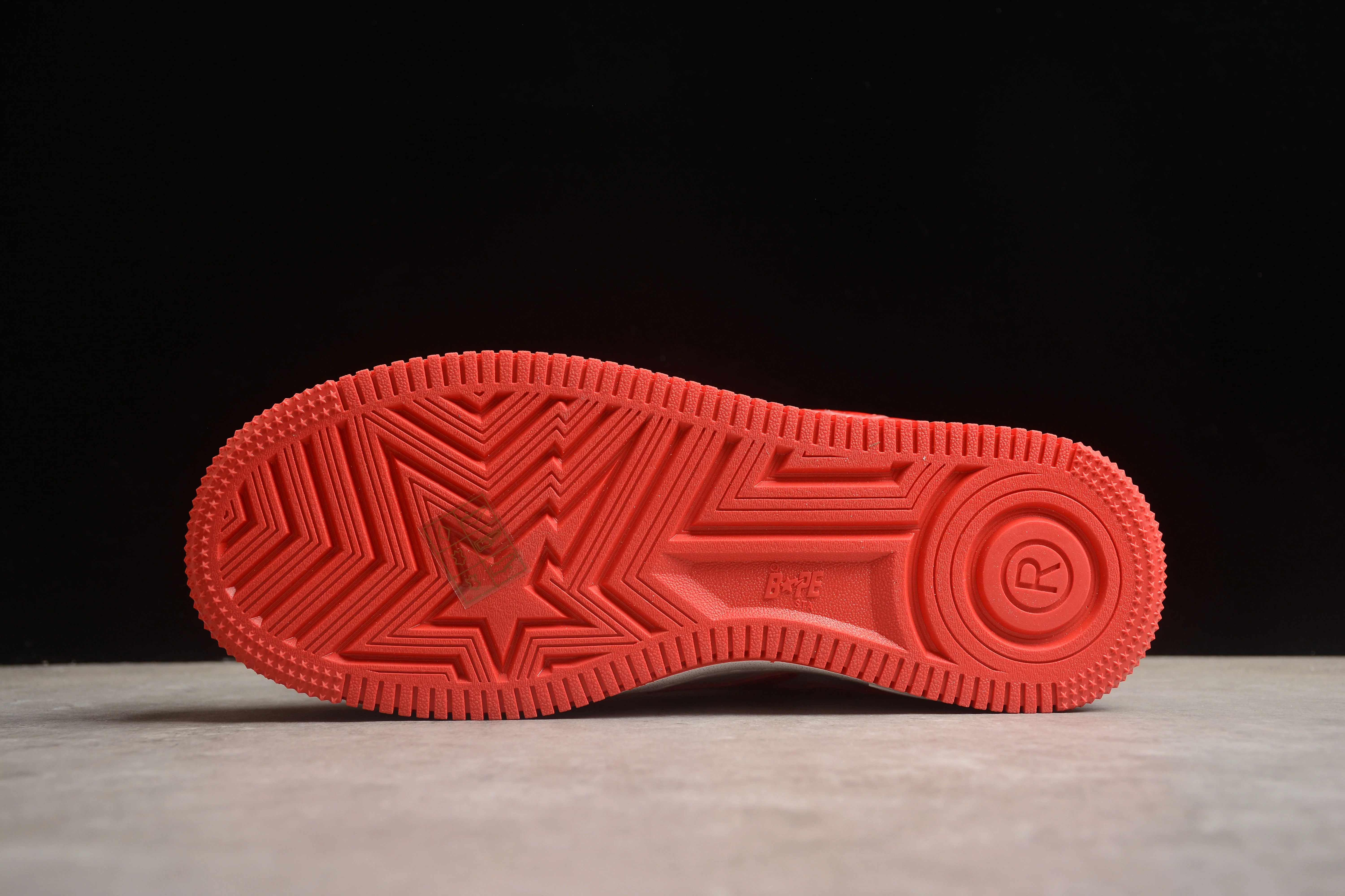 BAPE STA Low-Top Sneakers in Red and White - Soul Replicas