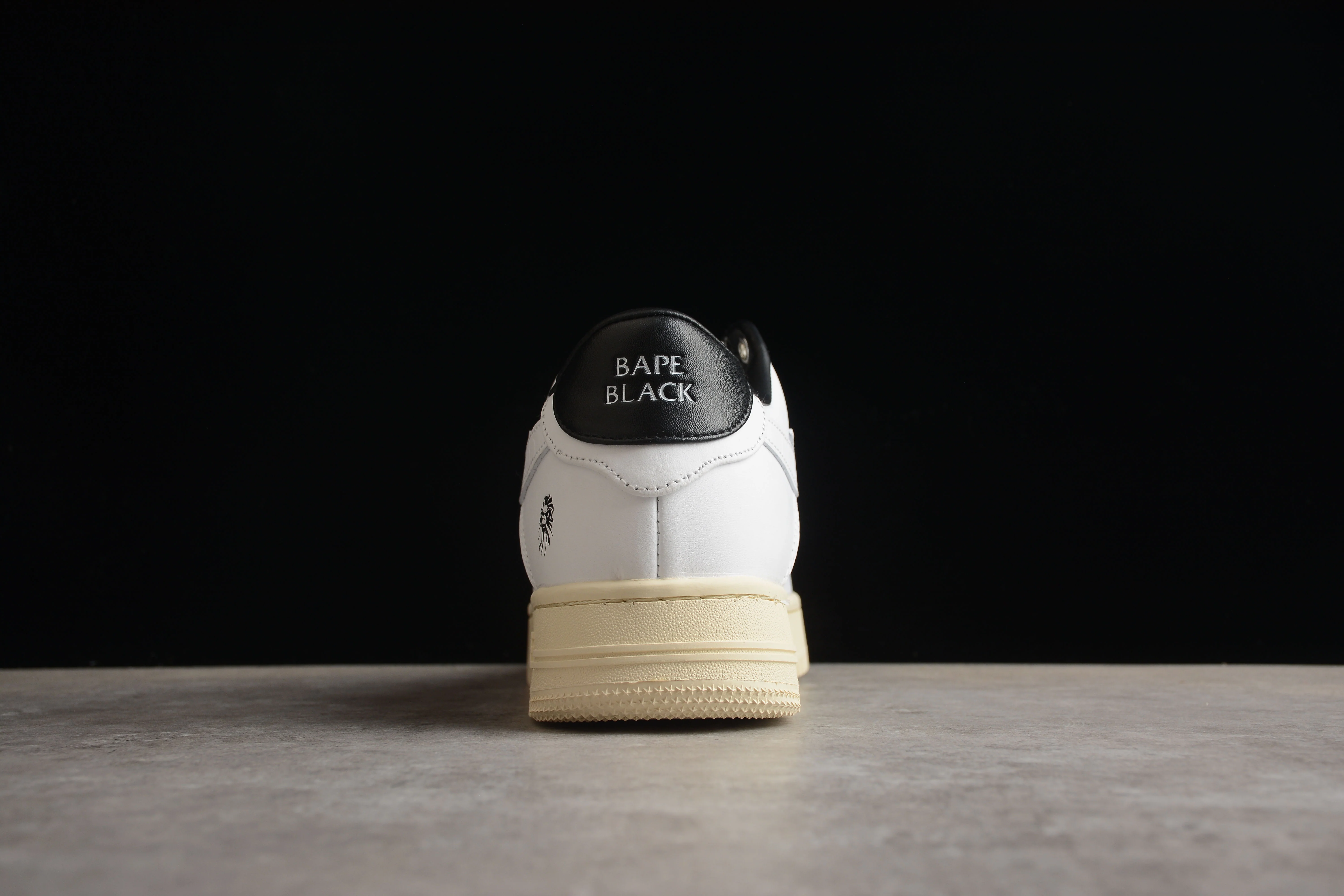 BAPE STA Low-Top Sneakers in White and Black - Soul Replicas