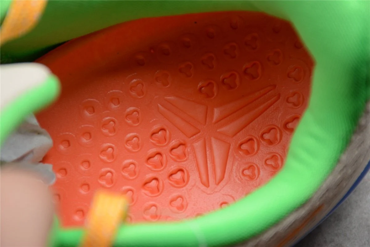 NIKE KOBE 11 x PEACH JAM PE - Soul Replicas