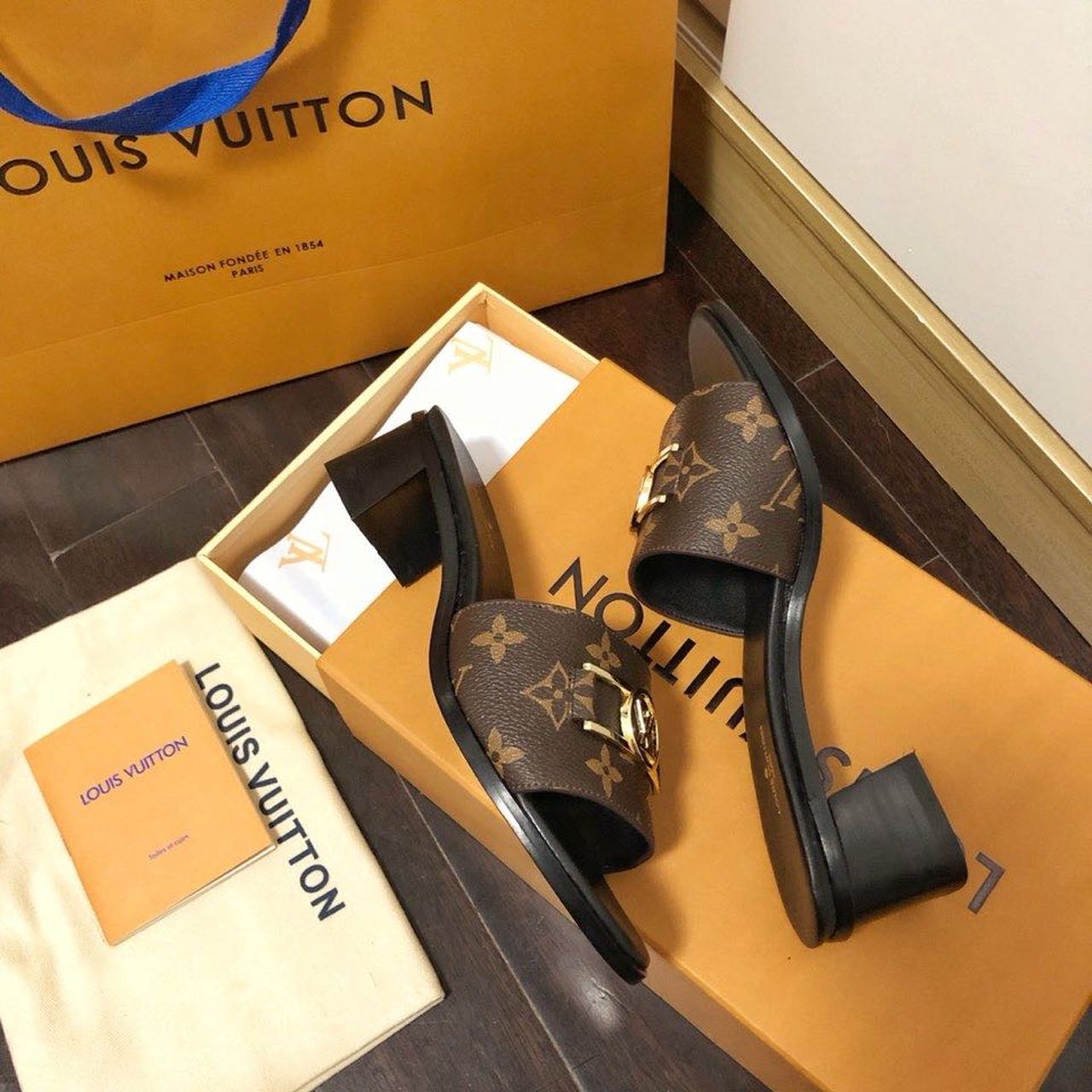 Louis Vuitton Lock It Mule Patent Monogram Canvas Black/Brown For Women LV 1A660F - Soul Replicas