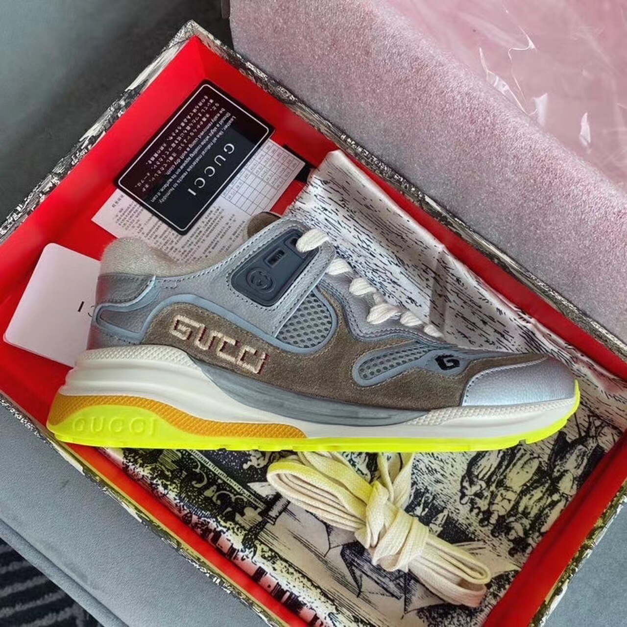 Gucci Ultrapace Sneakers Calfskin Leather Spring/Summer Collection Silver/Lime - Soul Replicas