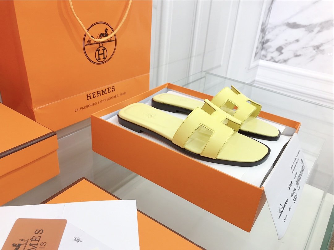 Hermes  Oran Sandal Yellow For Women - Soul Replicas