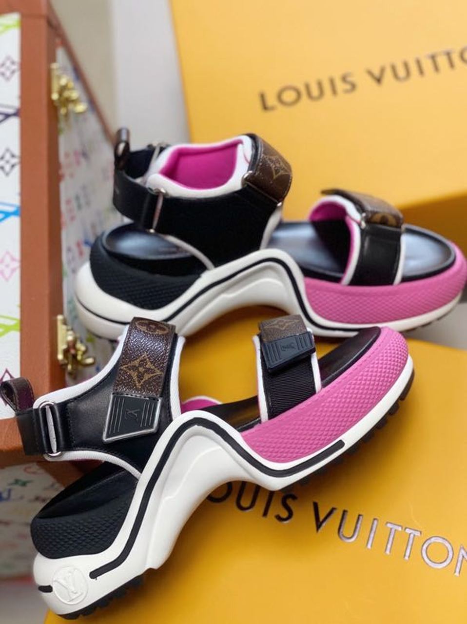 Louis Vuitton LV Archlight Flat Sandal Satin Pink For Women LV - Soul Replicas