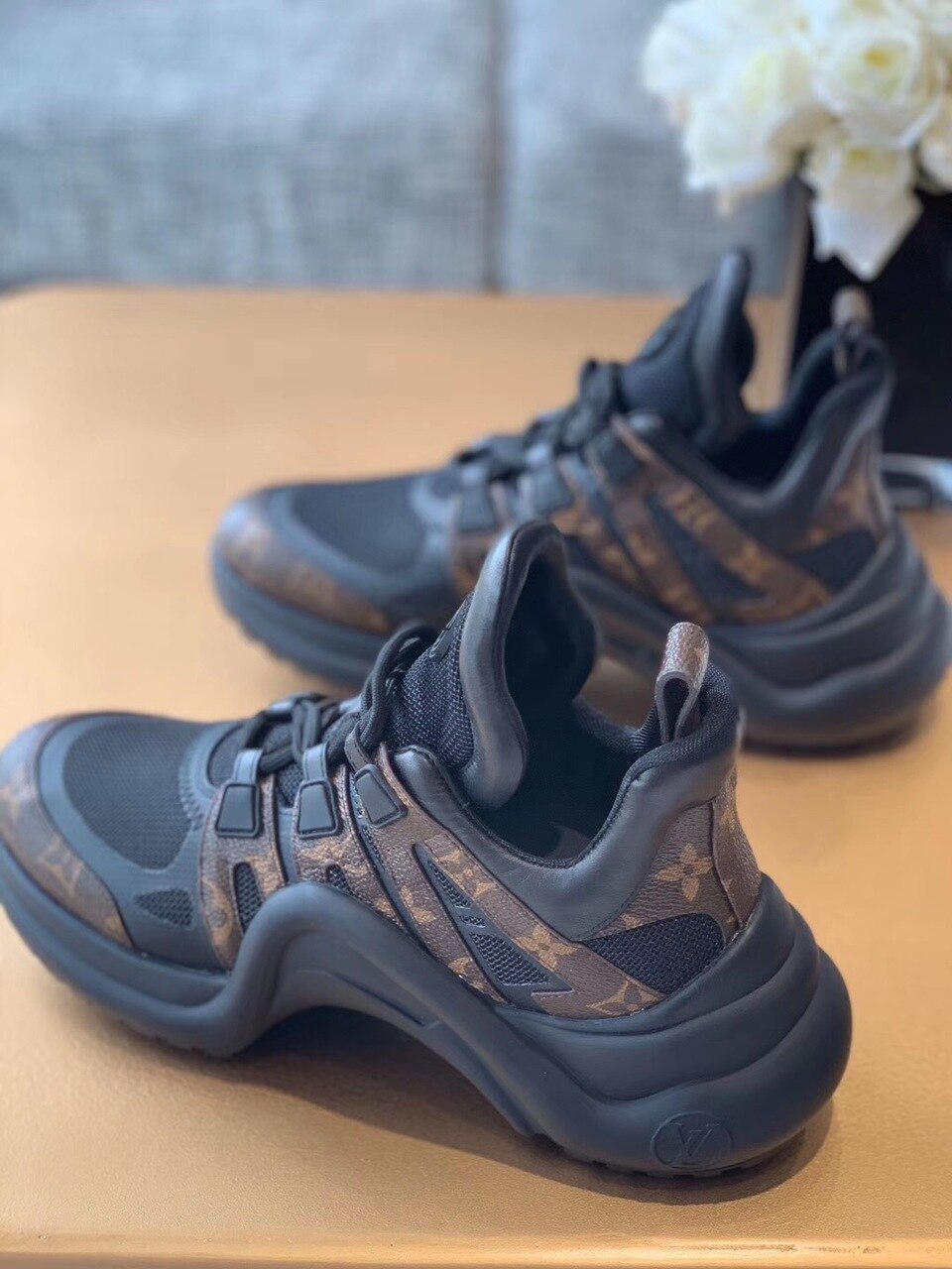 Louis Vuitton Archlight Sneakers Calfskin Leather Fall/Winter 2019 Collection 1A589P Black/Brown - Soul Replicas